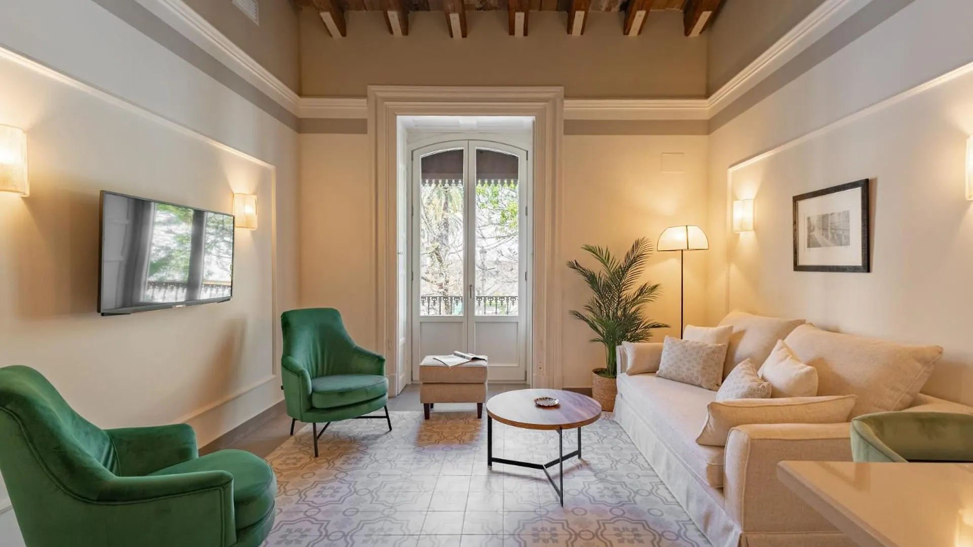 Aladro Apartamentos By Valcambre Jerez de la Frontera Spain